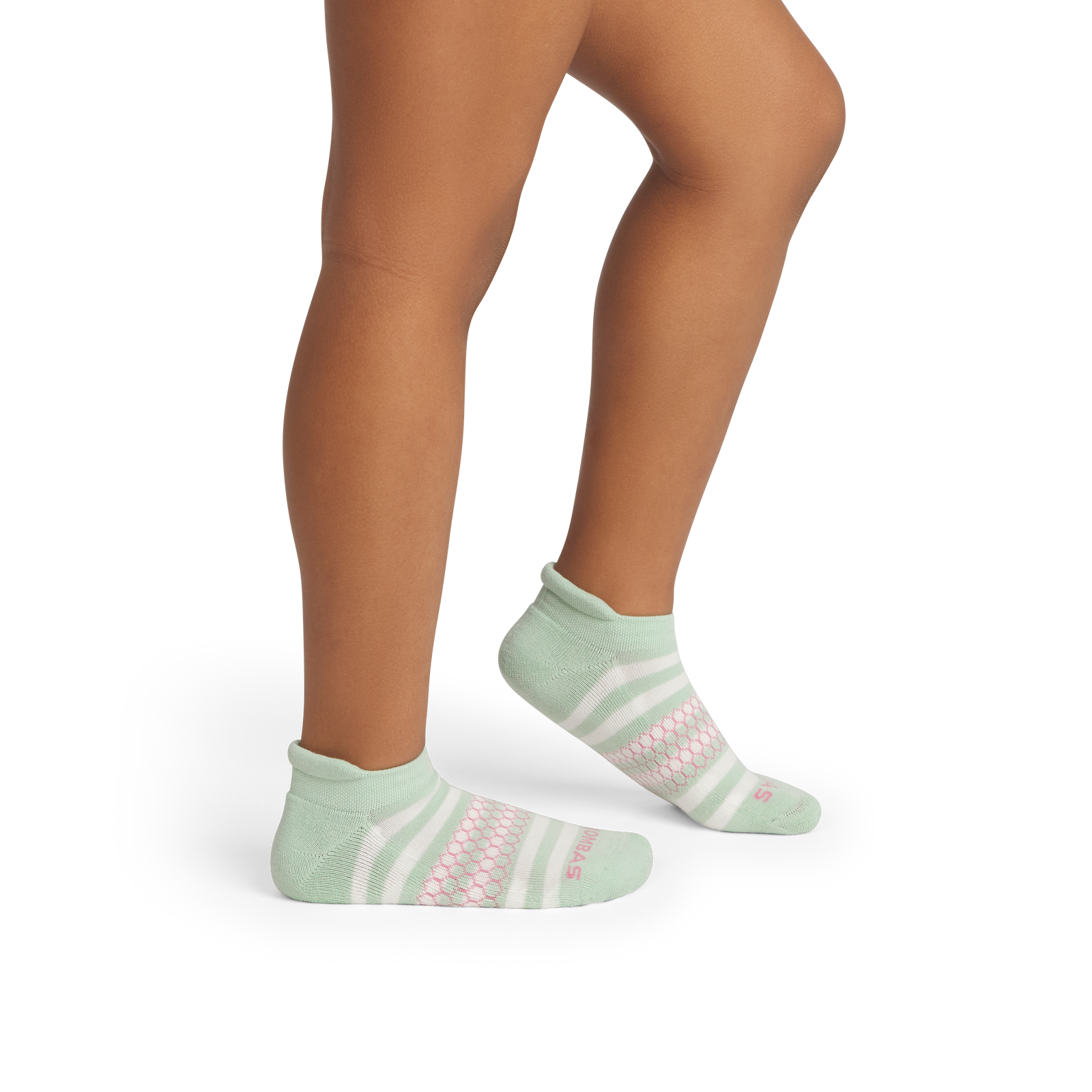 official-bombas::10135-mintfoam-softwhite-youth-unisex-onmodel-2-transparent.png