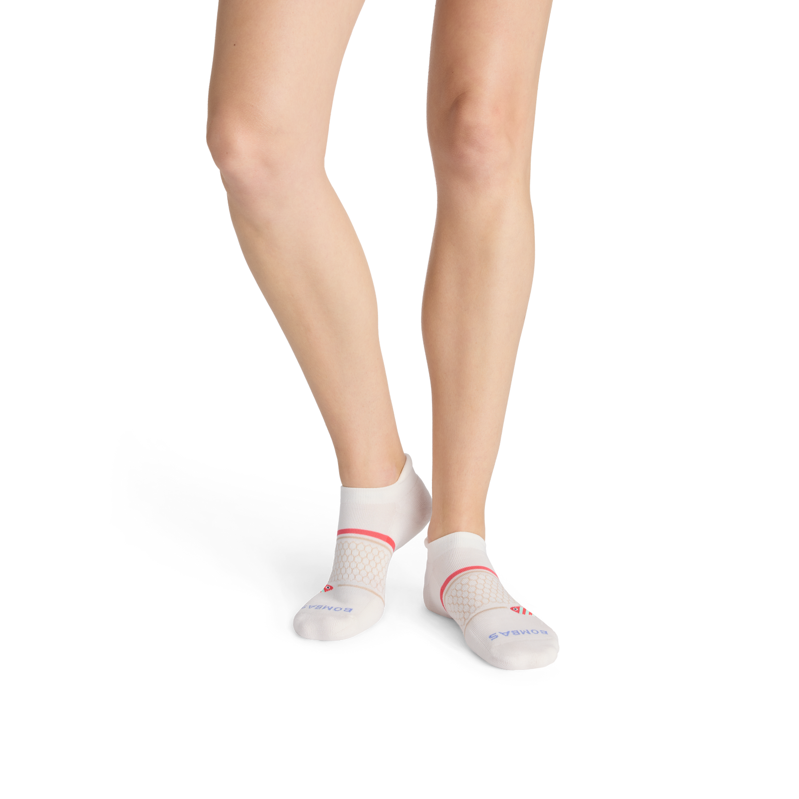 official-bombas::10391-softwhite-fawnwhisper-adult-female-onmodel-2-transparent__1_.png