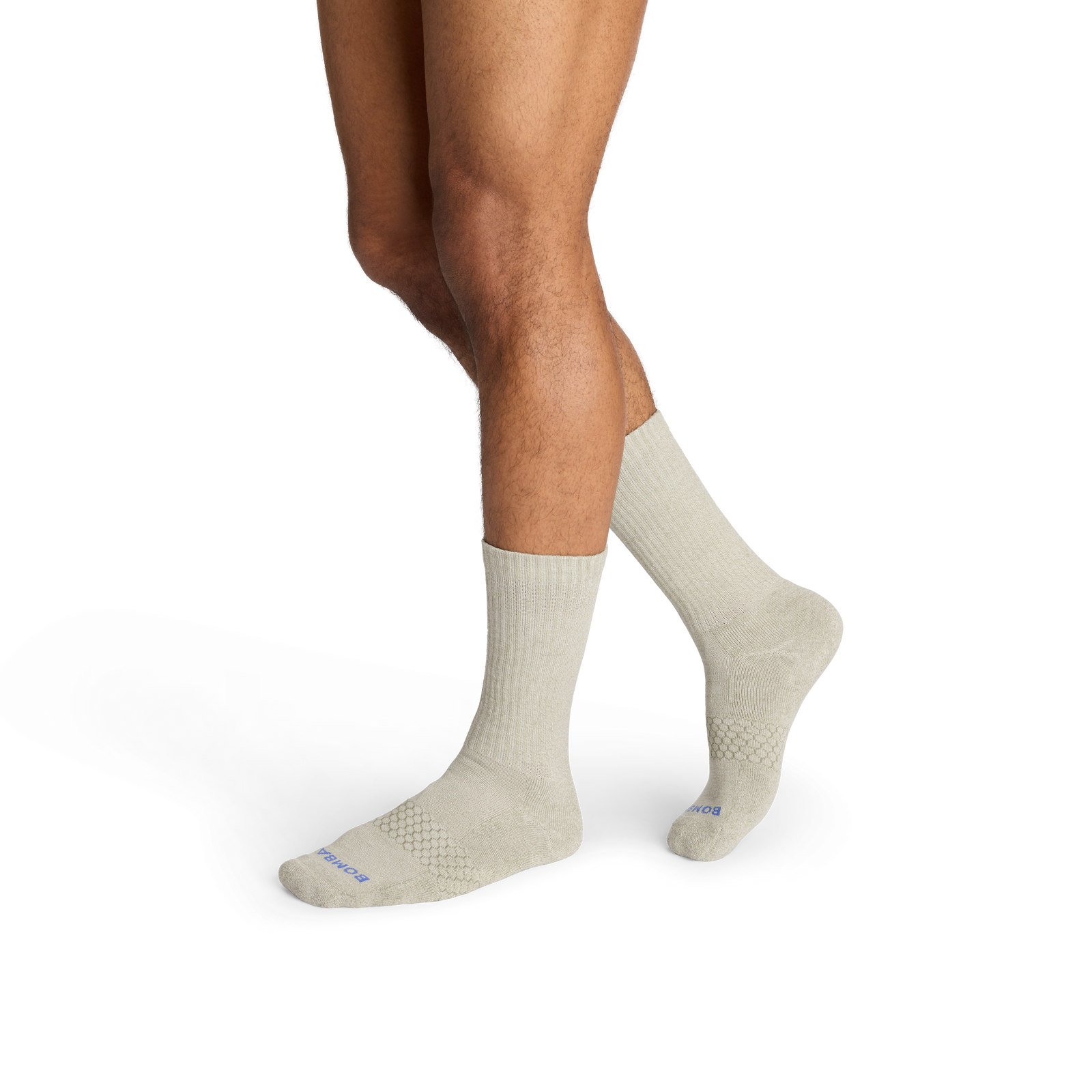 official-bombas::3129-sagebrush-hydrangea-adult-male-onmodel-2-transparent-_1_.png