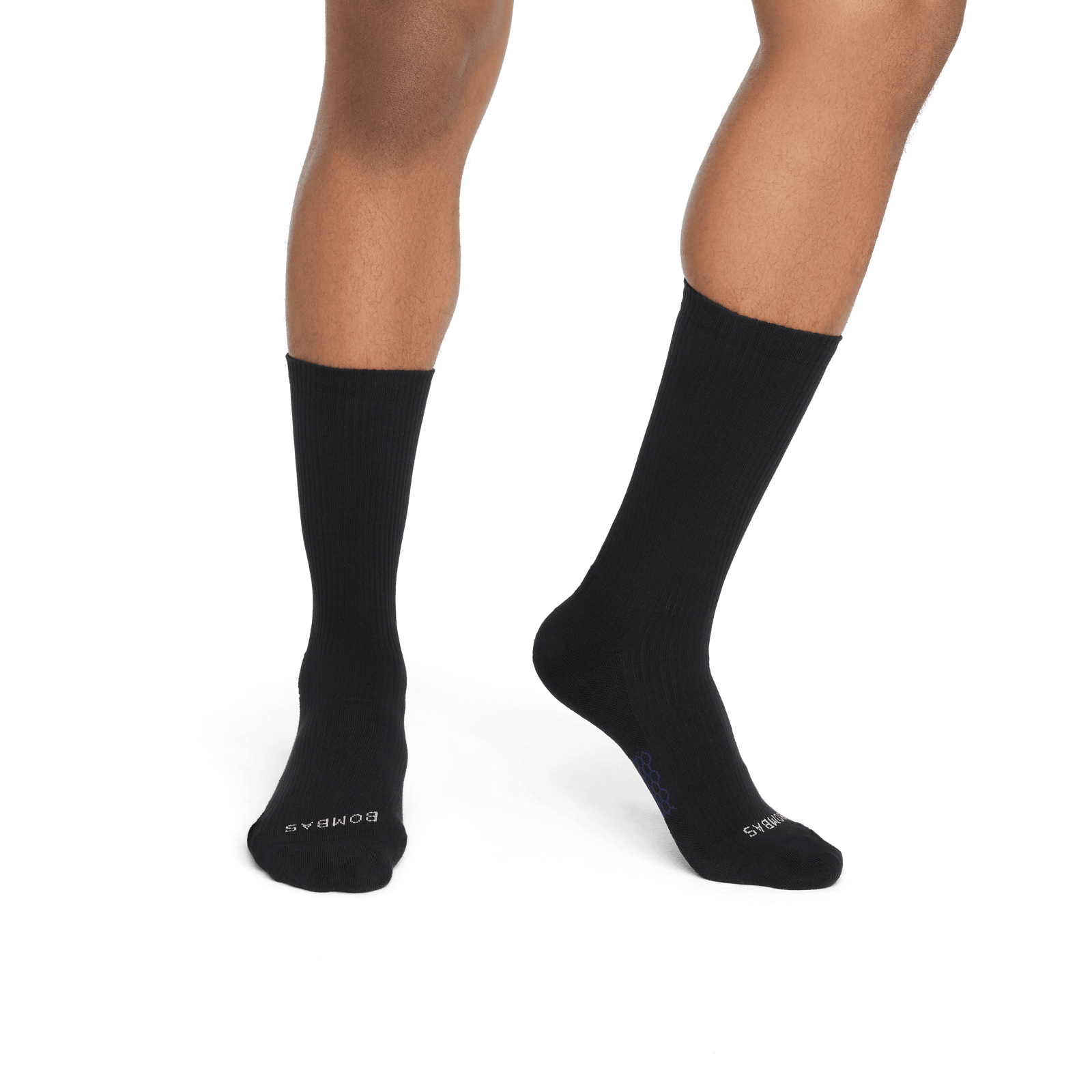 official-bombas::5701-black-adult-male-2-transparent.png