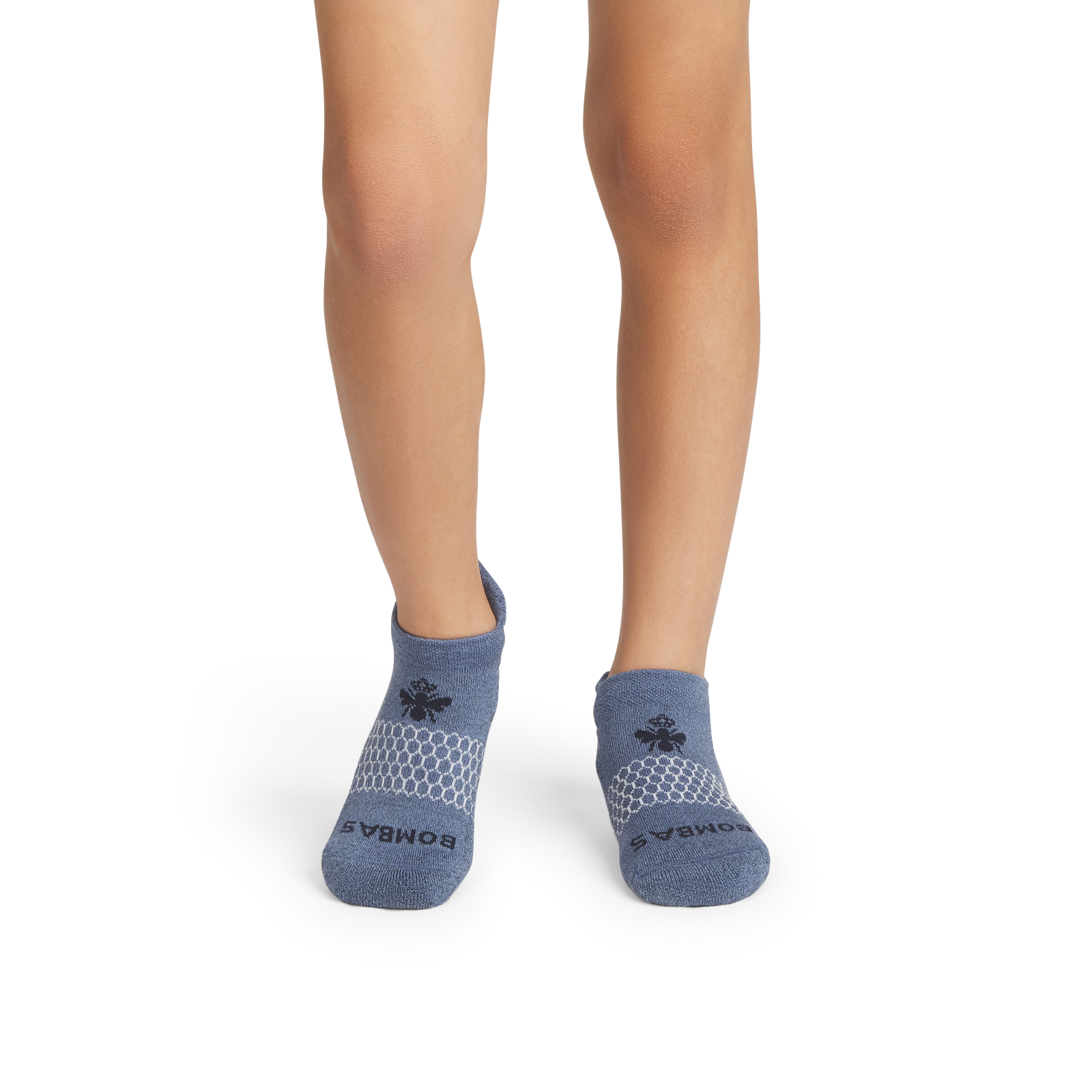 official-bombas::5747-oysterblue-pebble-youth-unisex-onmodel-2-transparent.png
