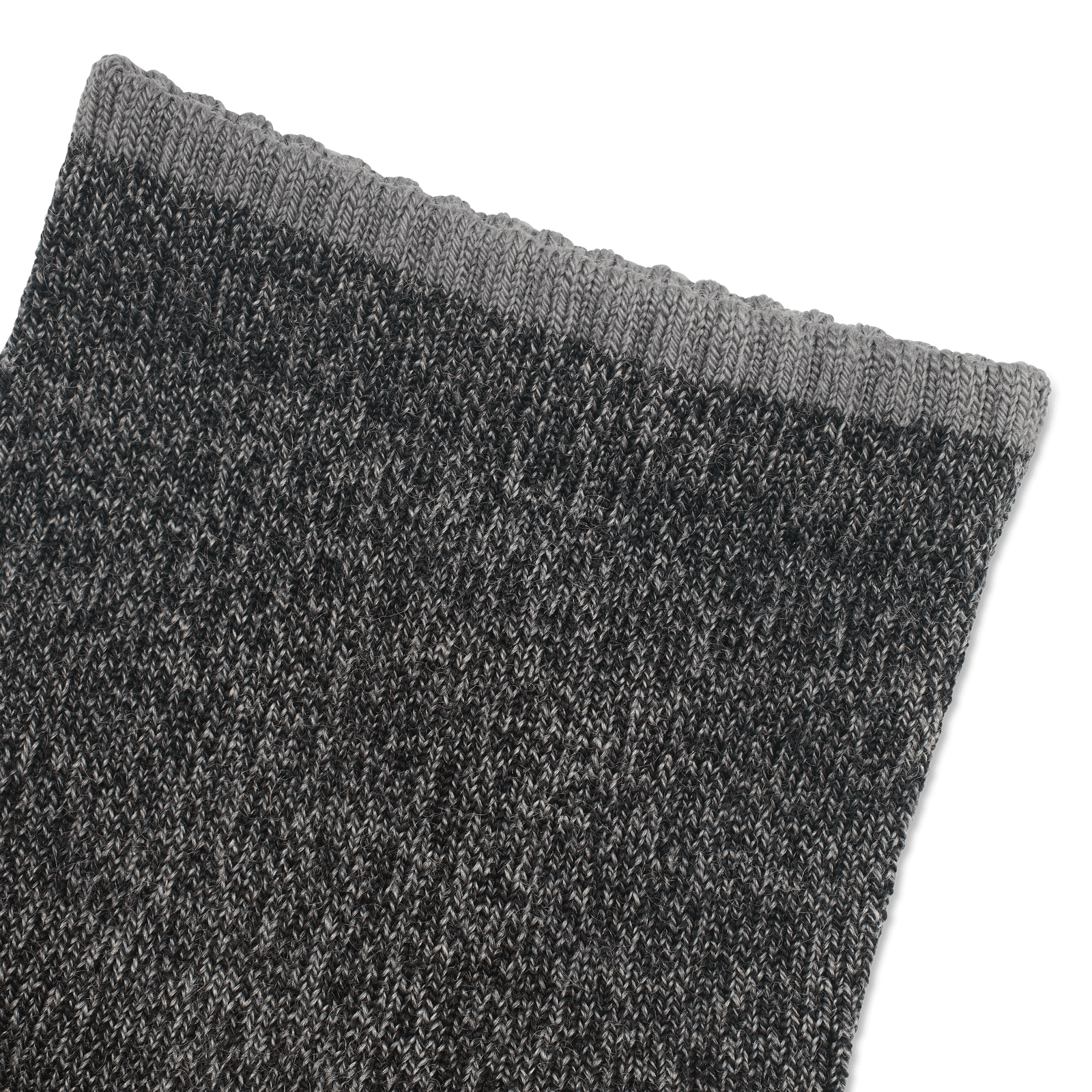 official-bombas::7797-charcoal-adult-detail-4-transparent.png