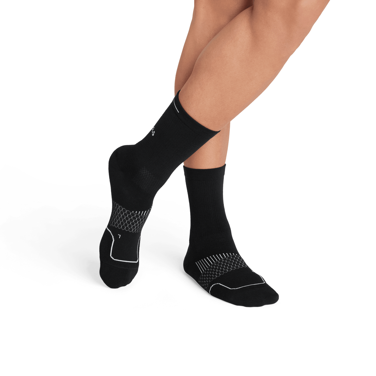 official-bombas::8721-black-adult-male-2-transparent.png