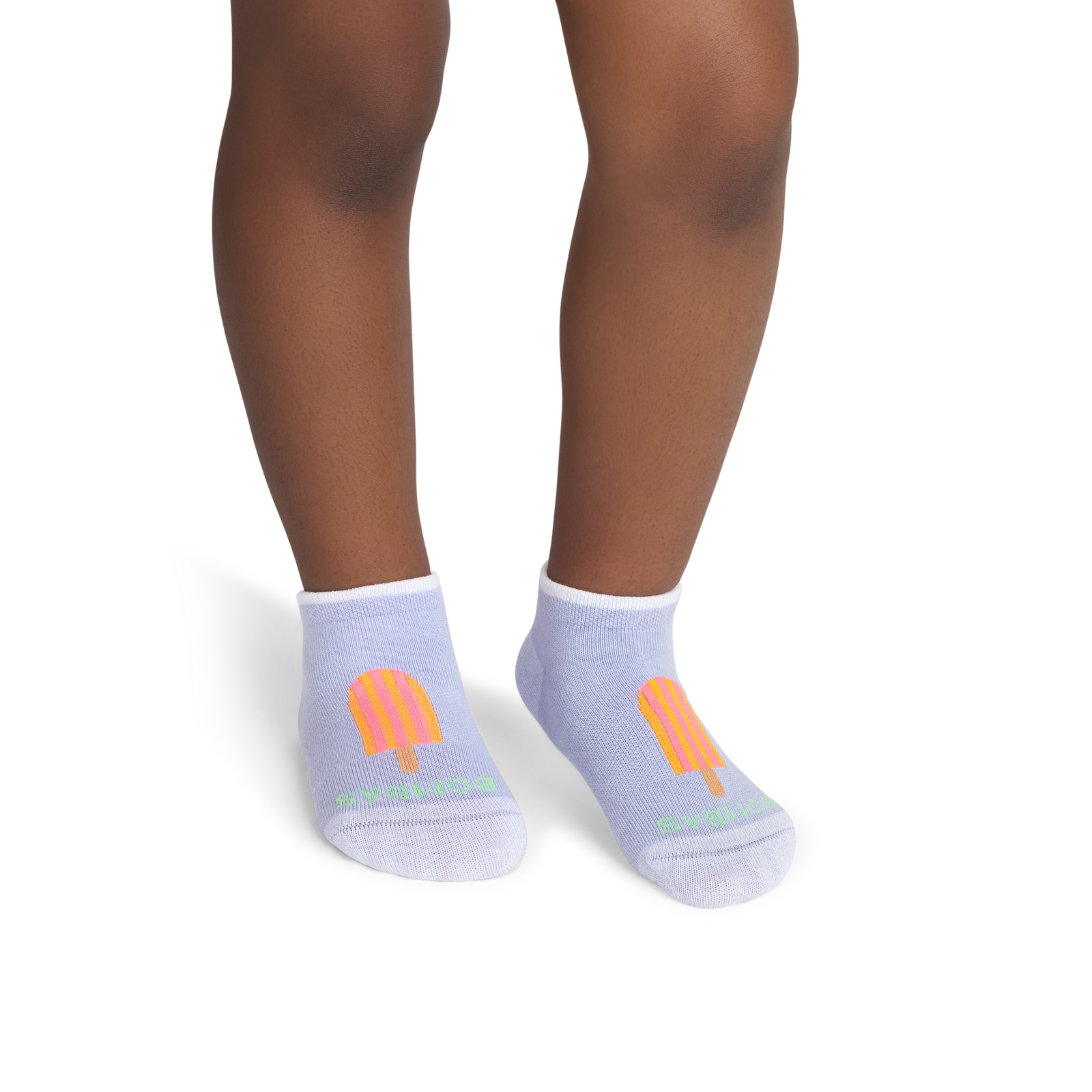 official-bombas::8842-dawnblue-junior-unisex-onmodel-2-00-transparent.png