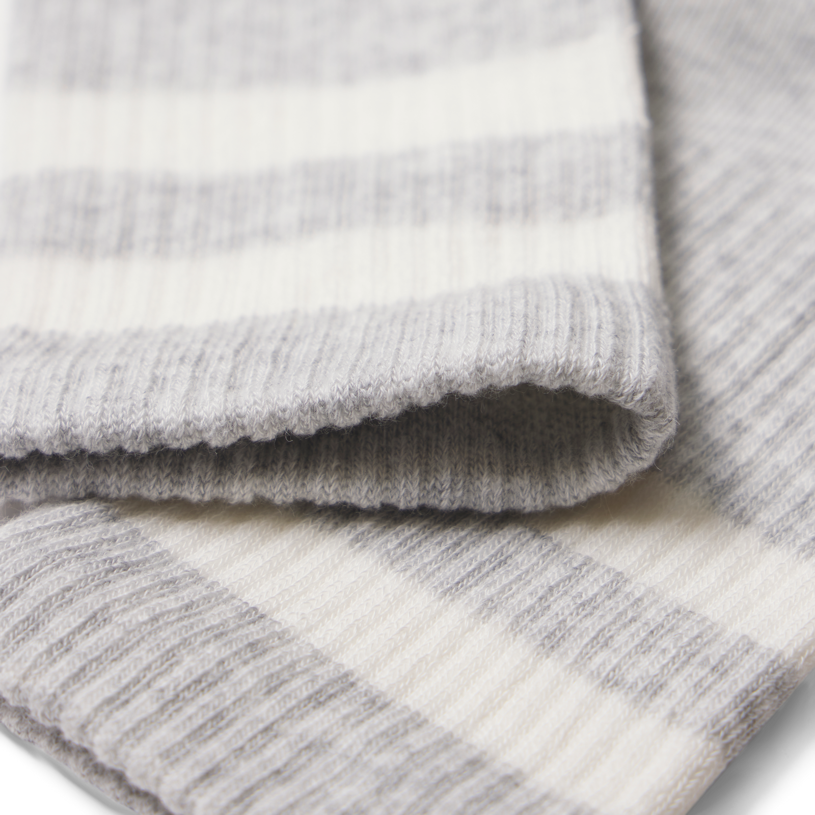 official-bombas::8890-varsitygreyhtr-softwhite-adult-female-detail-3-transparent.png