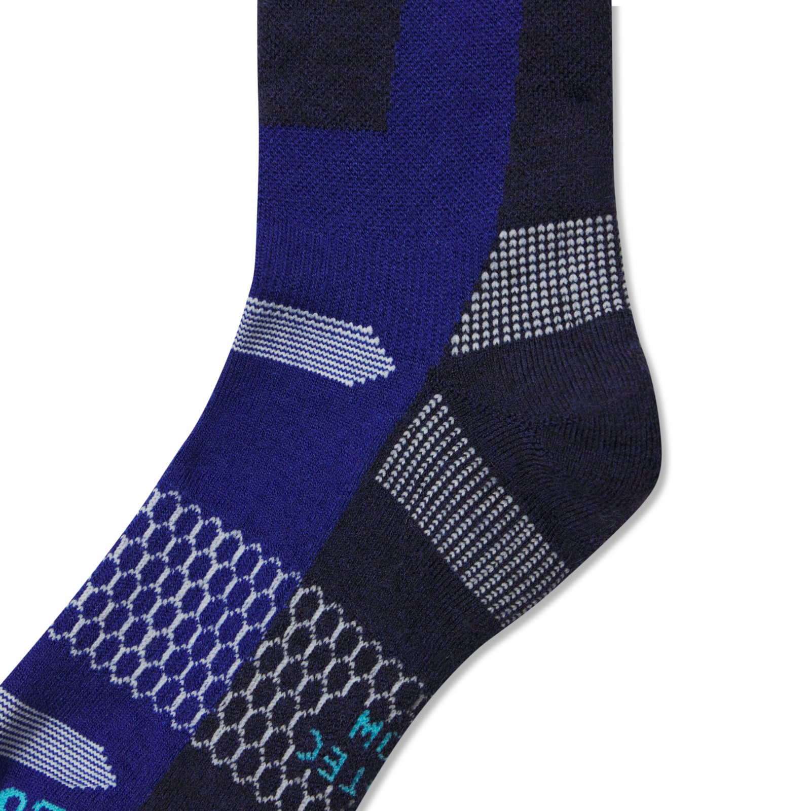 official-bombas::9714-cosmicnight-adult-unisex-detail-3-transparent.png