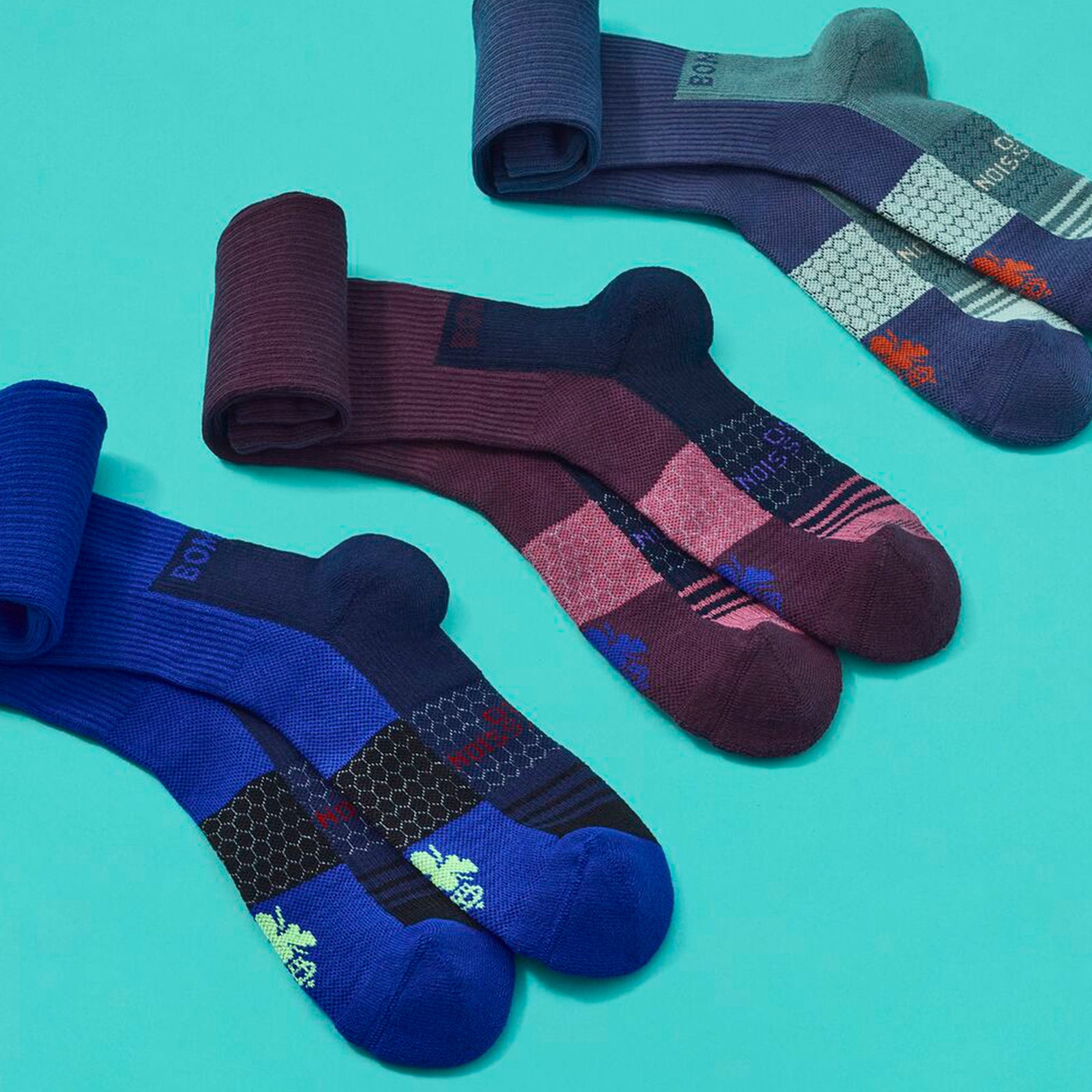 official-bombas::men-s_performance_compression_socks__20-30mmhg__purple_plum4.jpg