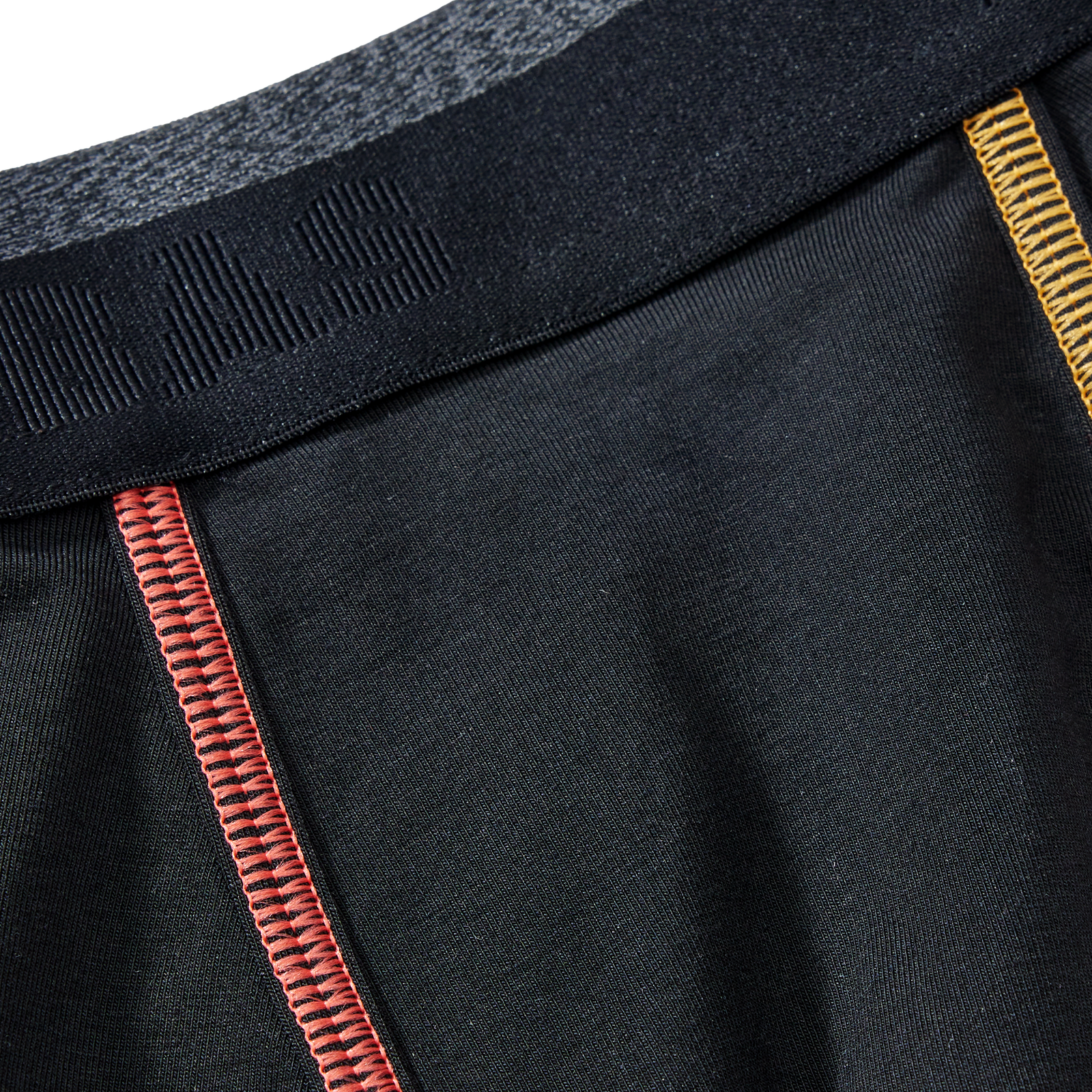 Pride Trunk Black Detail